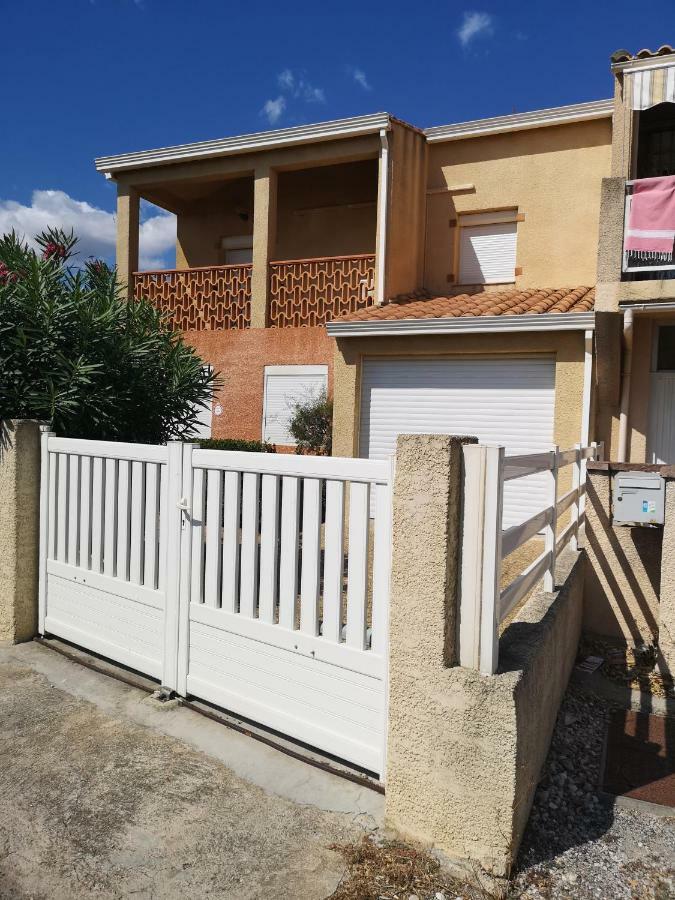 Face A La Mer Avec Clim, Wifi, Parking Le Barcares Exterior photo